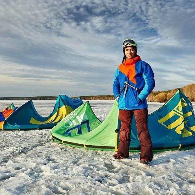 сноукайтер