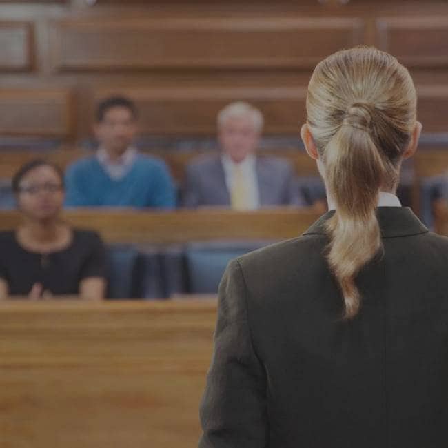 Земельный юрист Анна Степанова в СПб, услуги юриста по земельным вопросам