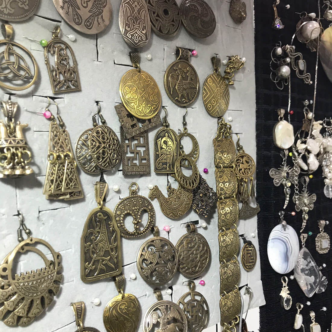 выставка самоцветов в ростове-на-дону камней ростове. самоцветный развал 2022 в москве. выставка самоцветов в ростове-на-дону в 2021. блеск самоцветов ростов на дону 2021. блеск самоцветов тула.