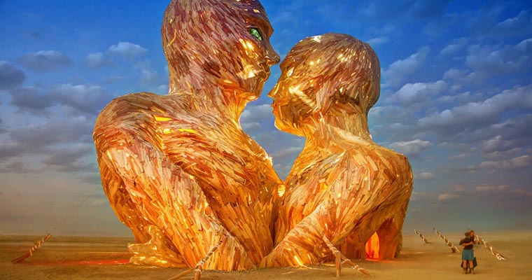 Iggy Azalea porno rasmlar Erkak xotini va erini sikdi