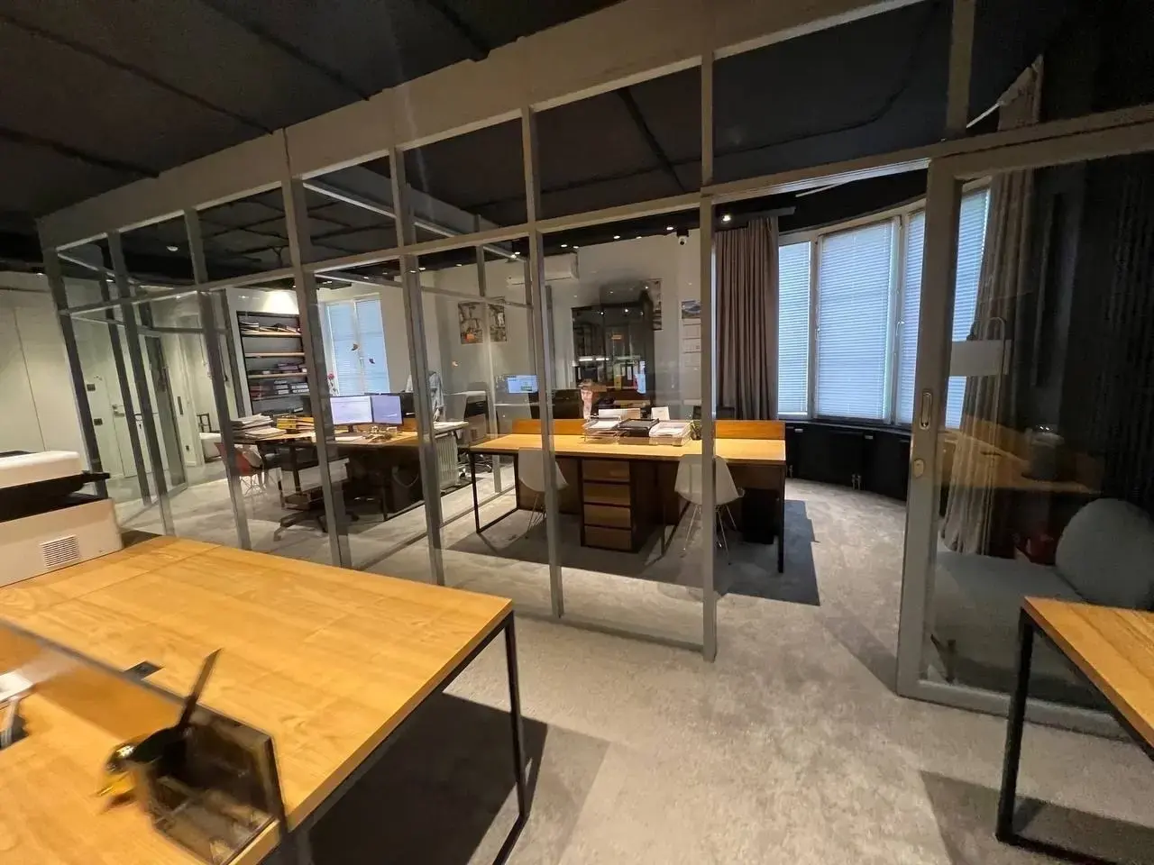 Стеклянные перегородки