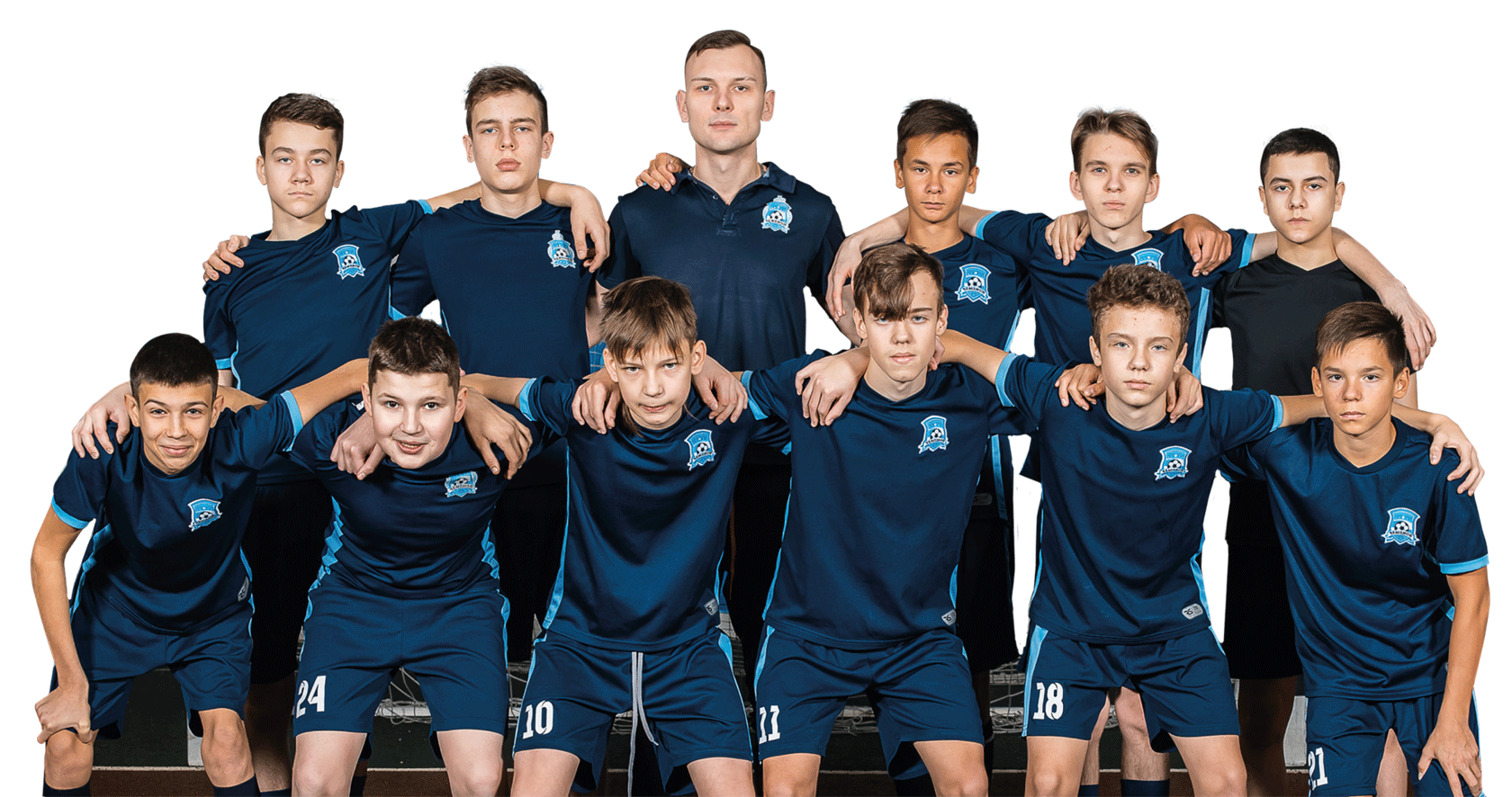 Команда ФК Чемпион в оригинальной тёмно-синей форме с голубыми элементами и гербом клуба