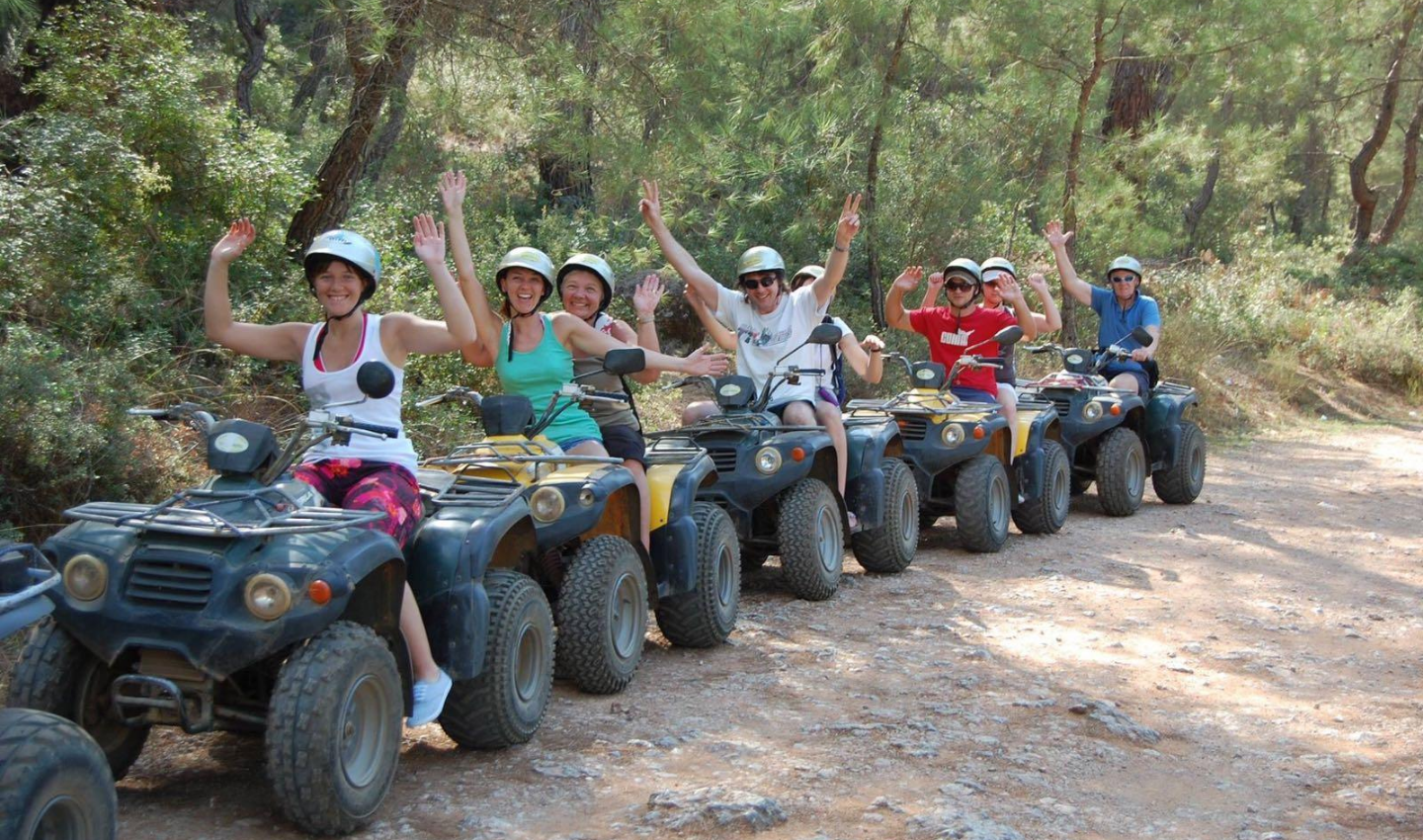 Грязевое сафари. Квадро сафари Кемер. Atv Safari Fethiye. Сафари на квадроциклах. Квадро сафари Бодрум.