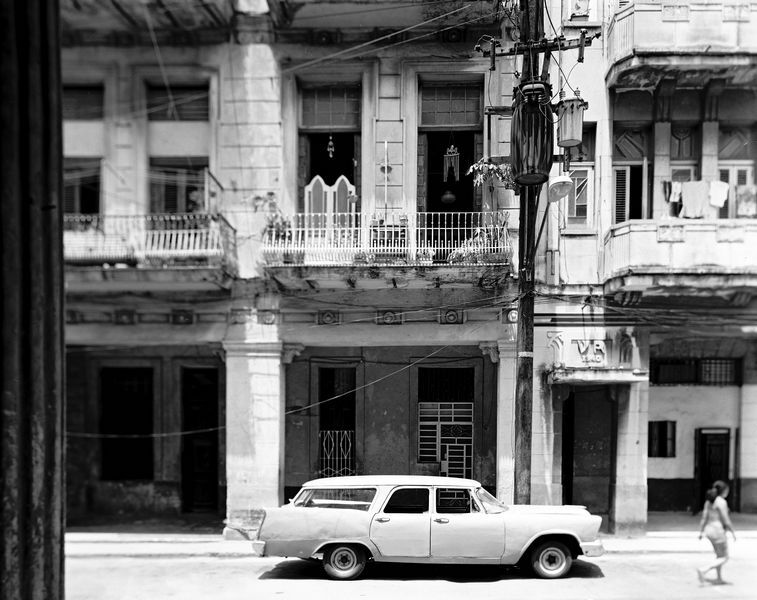 White Car. Havana. 2007. BW Negative 4×5 inch.