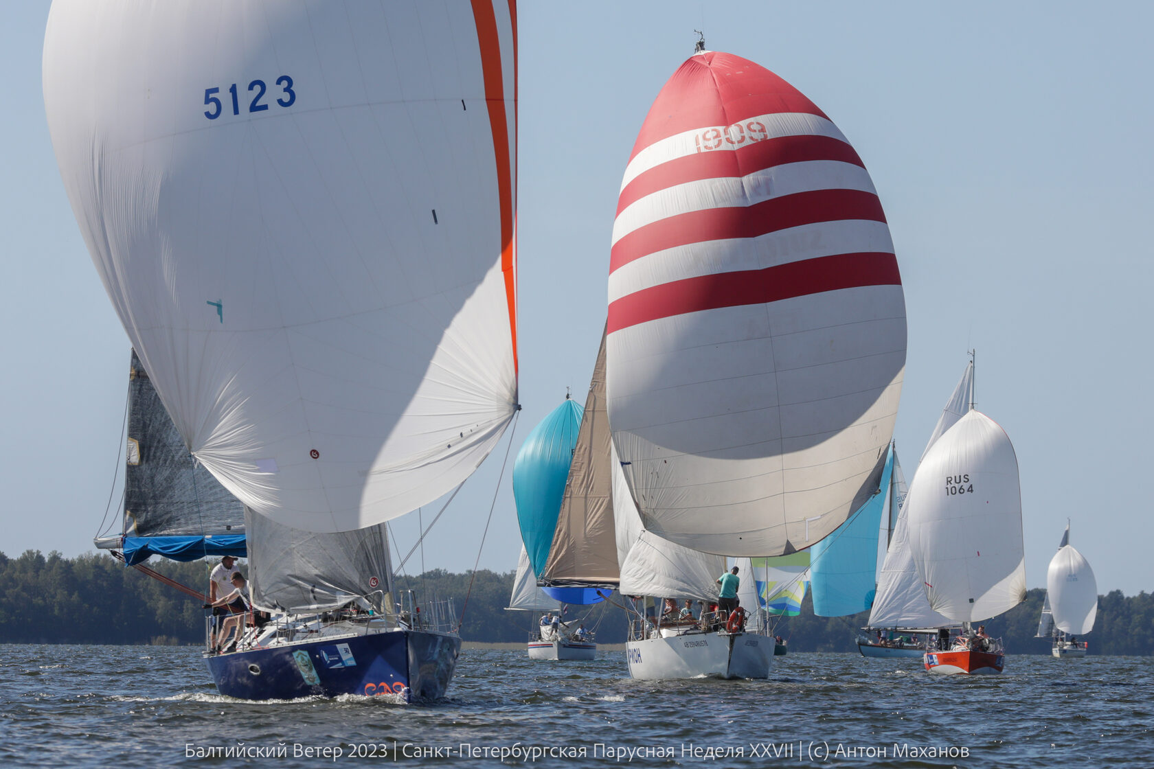 Яхта арго. Песня город над вольной невой. Балтийский ветер слушать. Балтийский ветер. Балтийский ветер слушать.