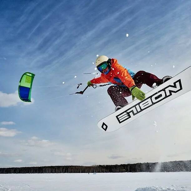 прыжки на кайте