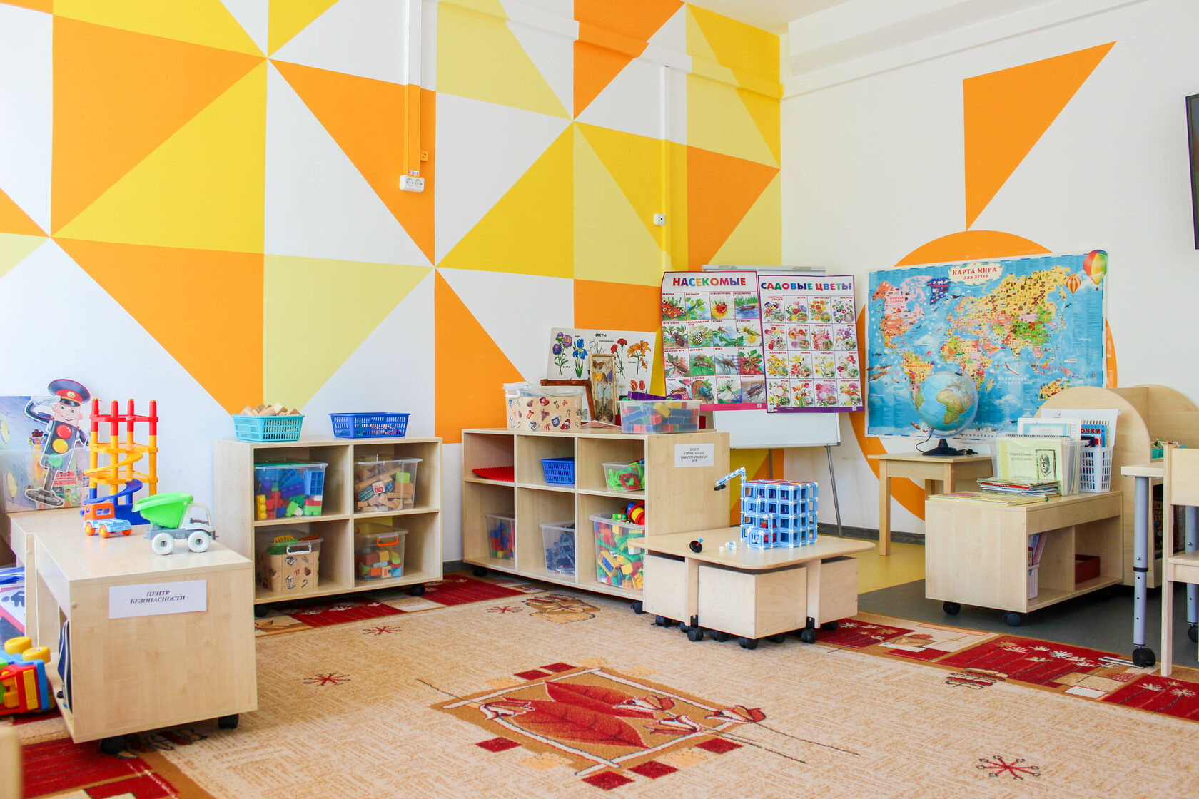Трансформируемая мебель для детских садов в игровую