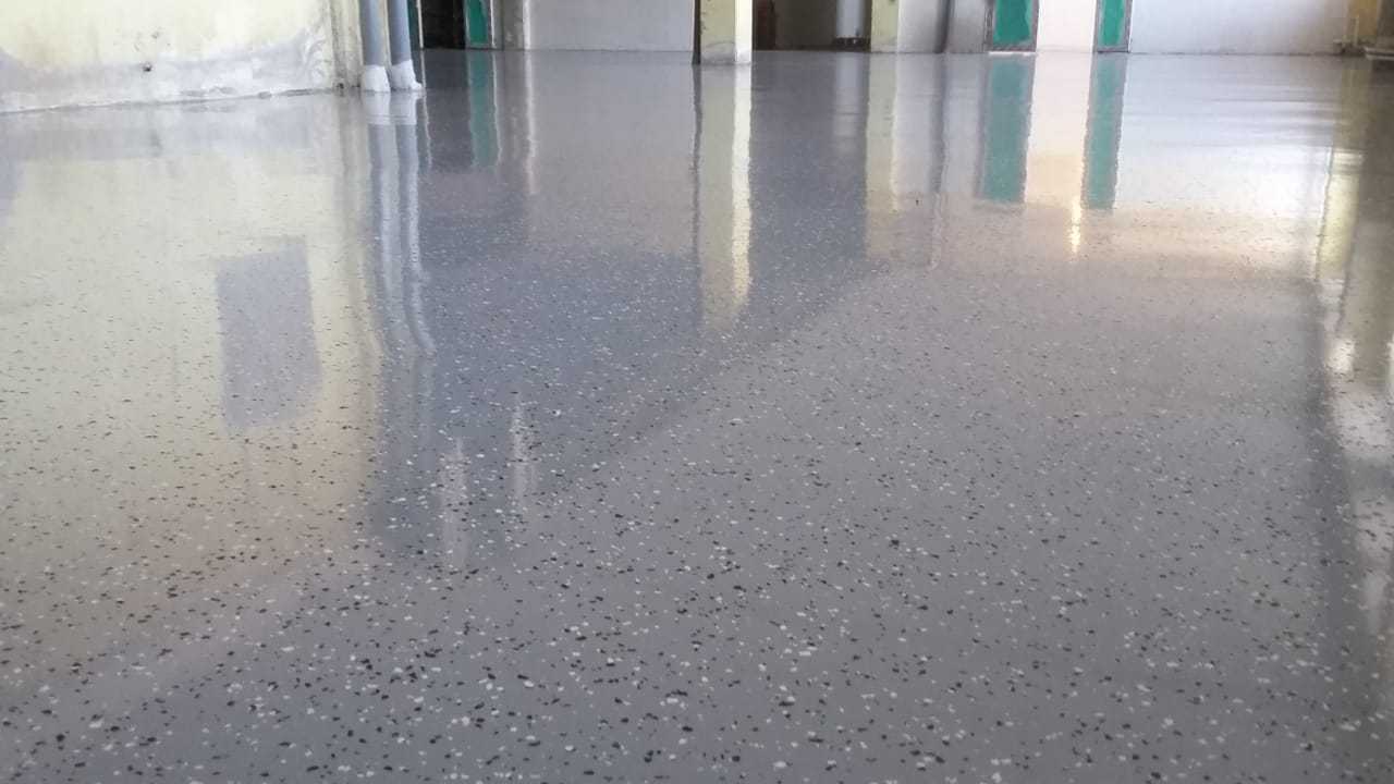 наливной пол с чипсами