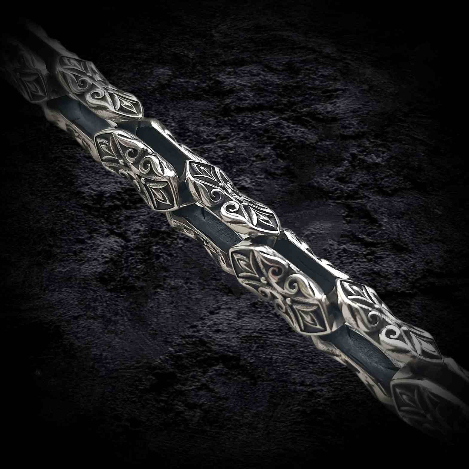 мужской браслет из серебра, браслет для мужчины, серебряный браслет.