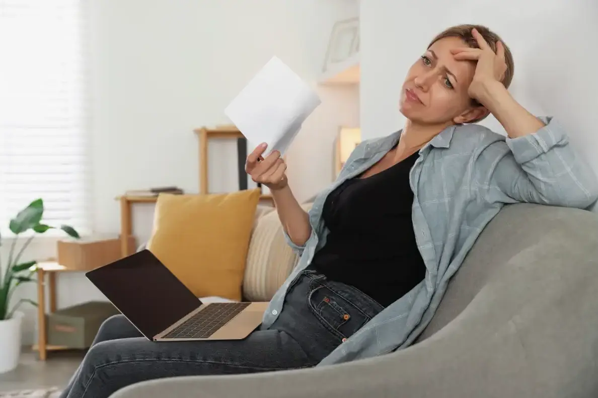 Женщина в доме