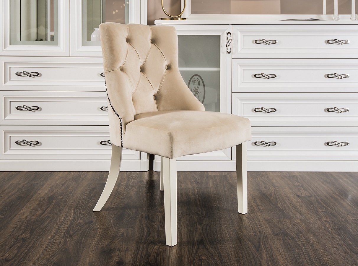 Мебельный магазин «Империя столов и стульев»