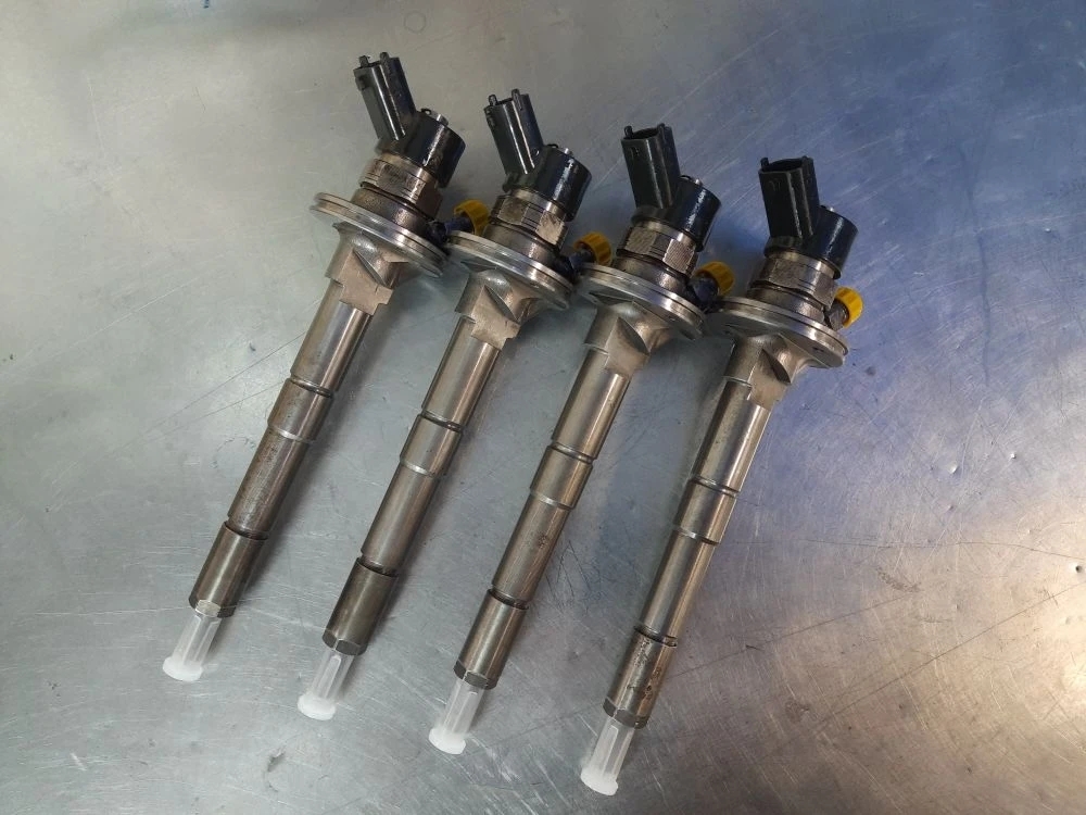 ремонт форсунок Nissan Cabstar; Nissan Cabstar ZD30 DDTI ремонт форсунок; форсунки 0445110284; ремонт форсунок BOSCH для Nissan Cabstar; диагностика форсунок Nissan Cabstar; автомобиль дымит при разгоне причина; плохо запускается двигатель Nissan Cabstar;