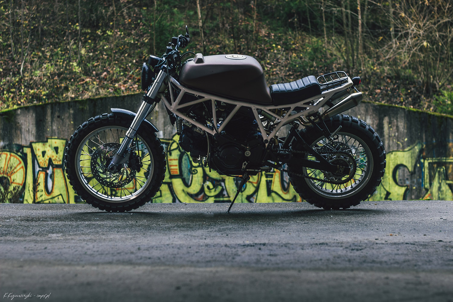 Ducati 750 store ss scrambler