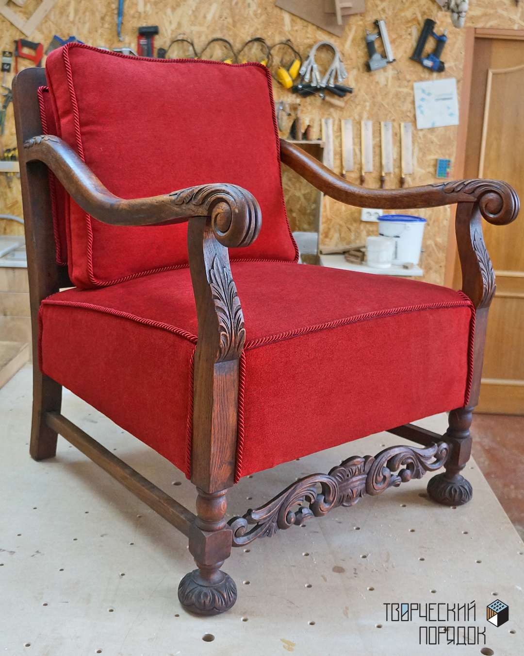 Реставрация мебели в Санкт-Петербурге