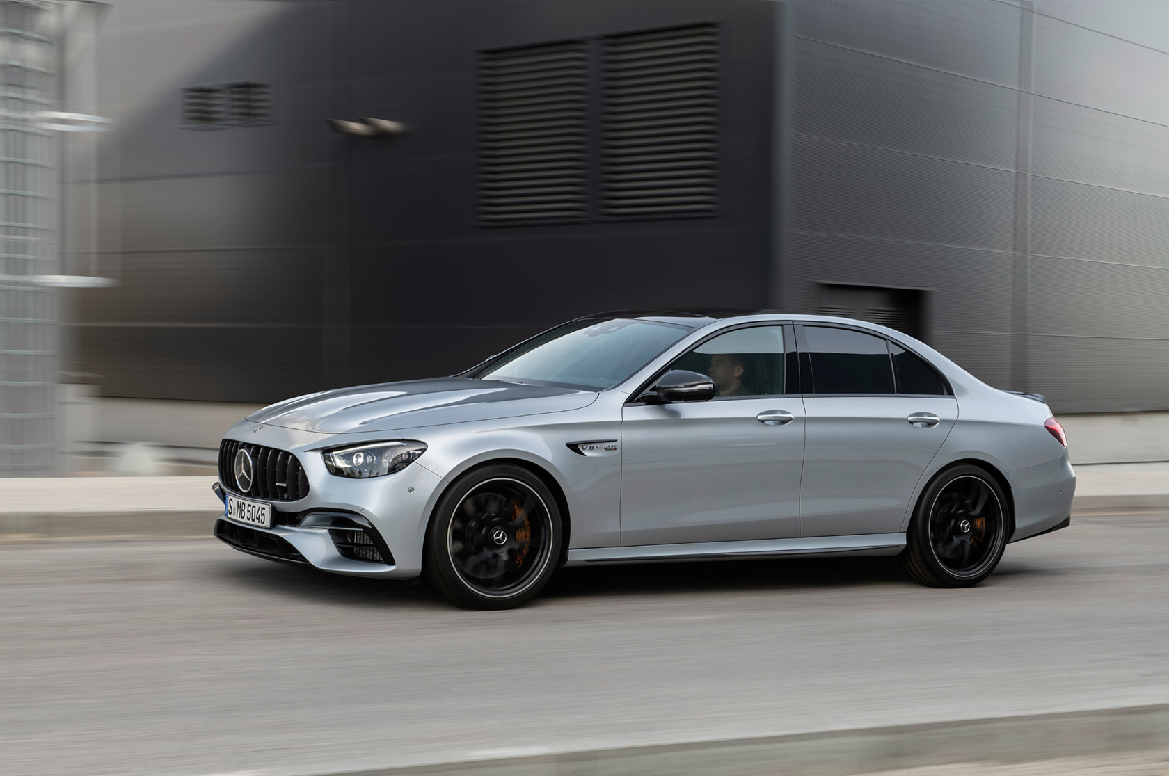 Mercedes AMG E63s — долгожданное обновление 2020 года