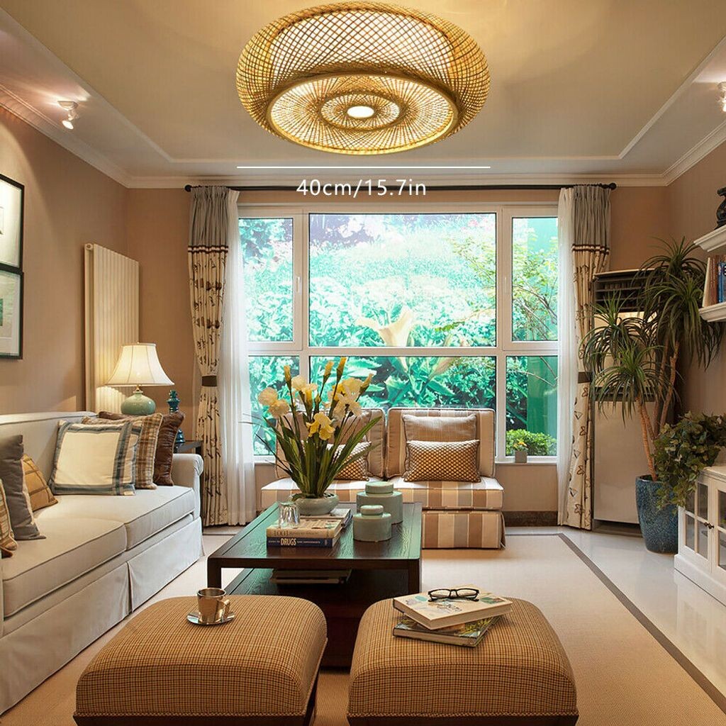 Потолочный светильник из натурального бамбука ручной работы.