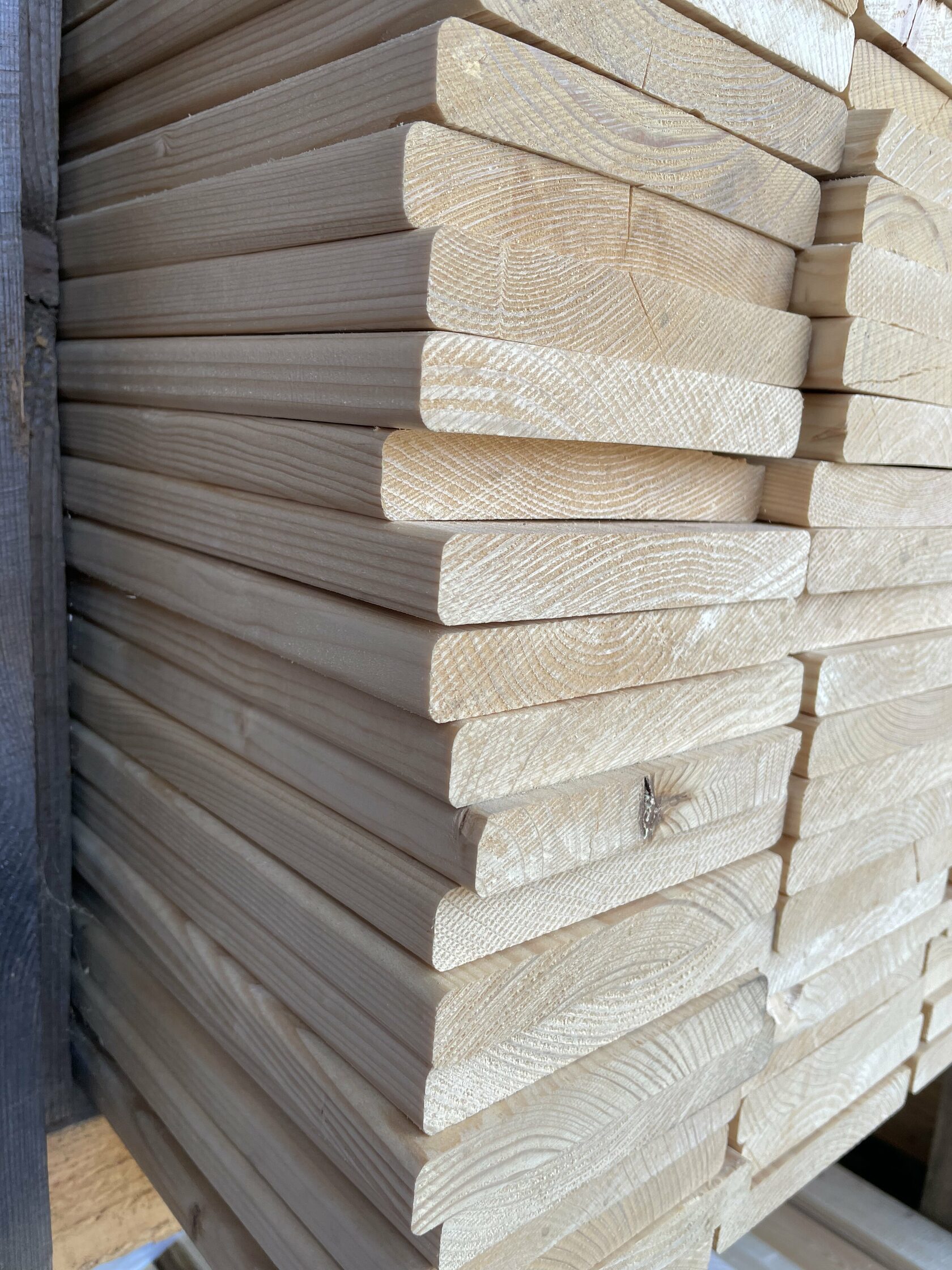 Планкен, доска для забора купить в Сочи. Лес строй Фаворит