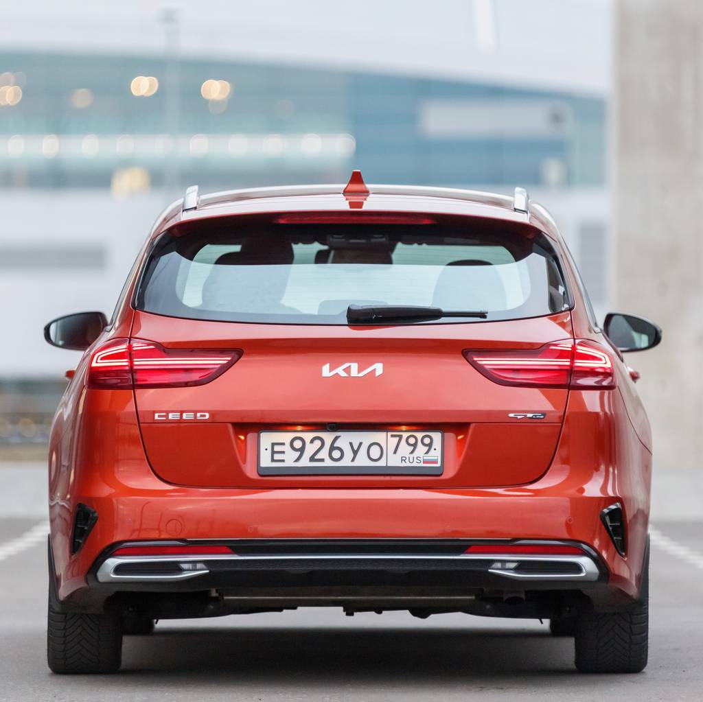 Тест-драйв Kia Ceed SW: успеть в последний вагон