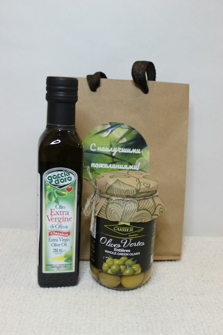 оливковое масло и оливки в подарок 