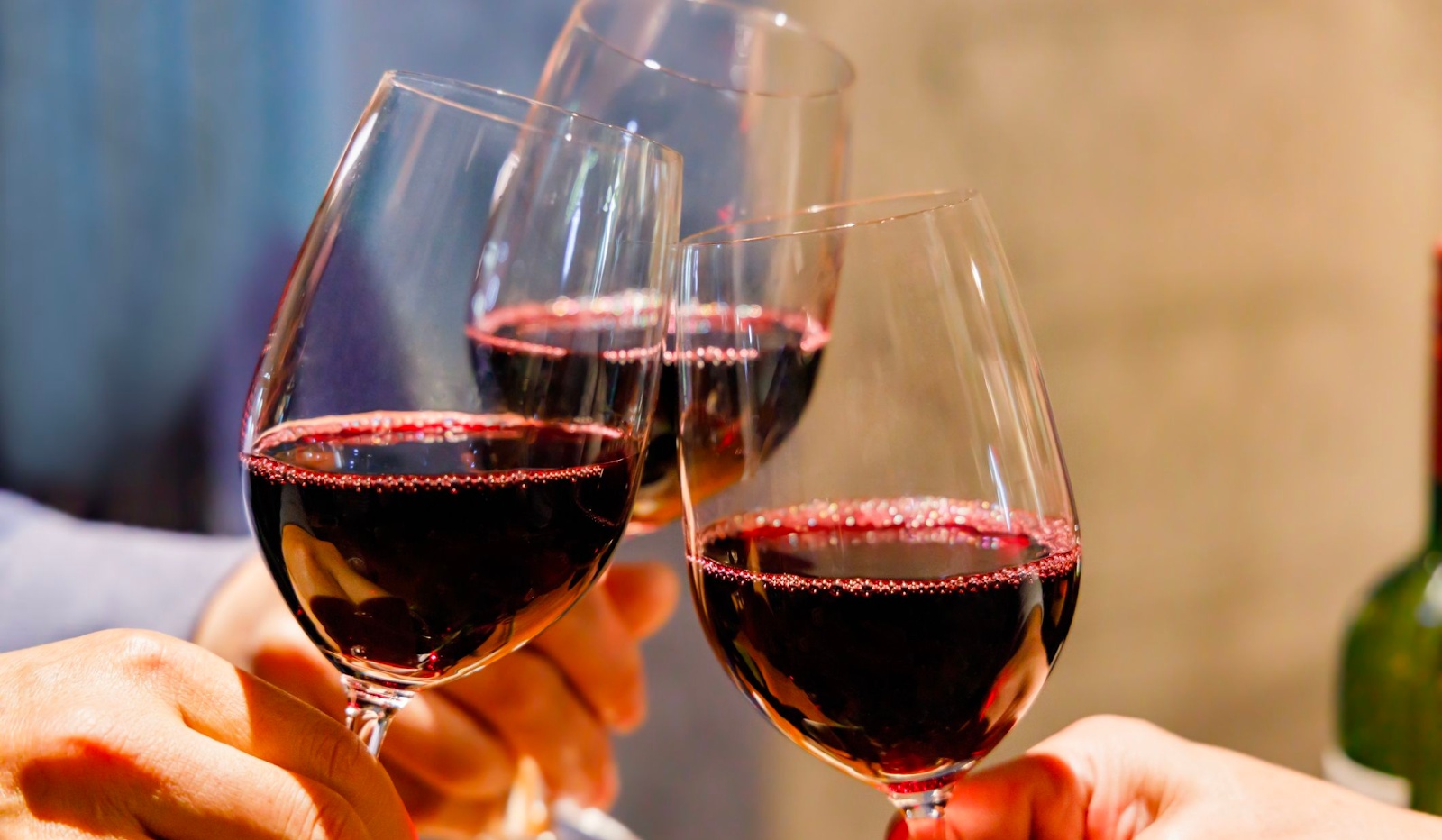 Как пить вино