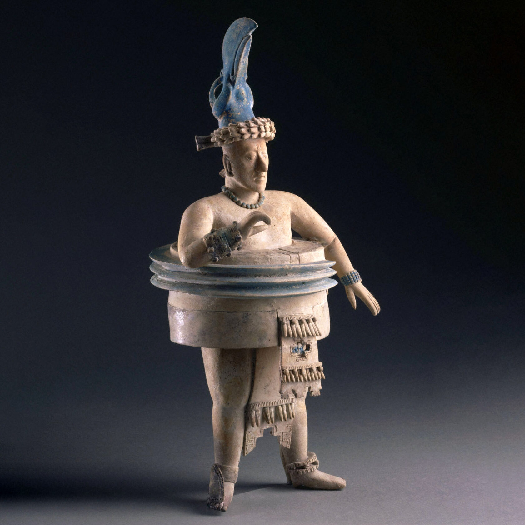 Игрок в мяч. Майя, 600-800 гг. н.э. Коллекция Princeton University Art Museum.