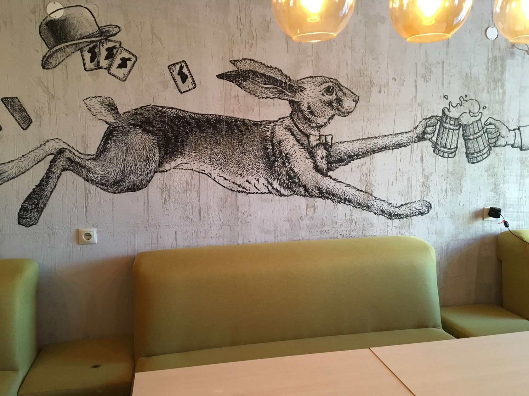 картины на стену в ресторане