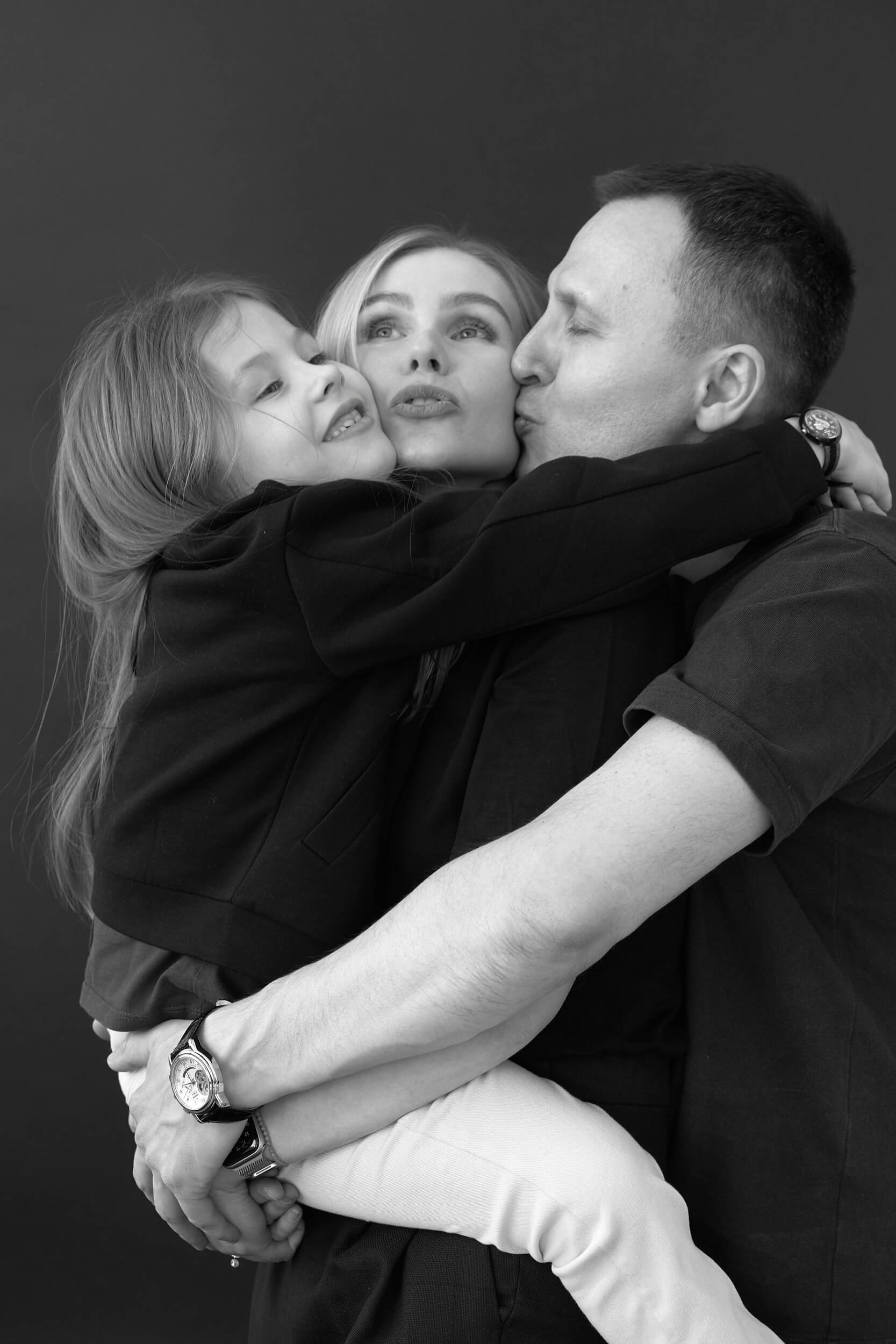 Couples and families — Lena, Vova, Sasha