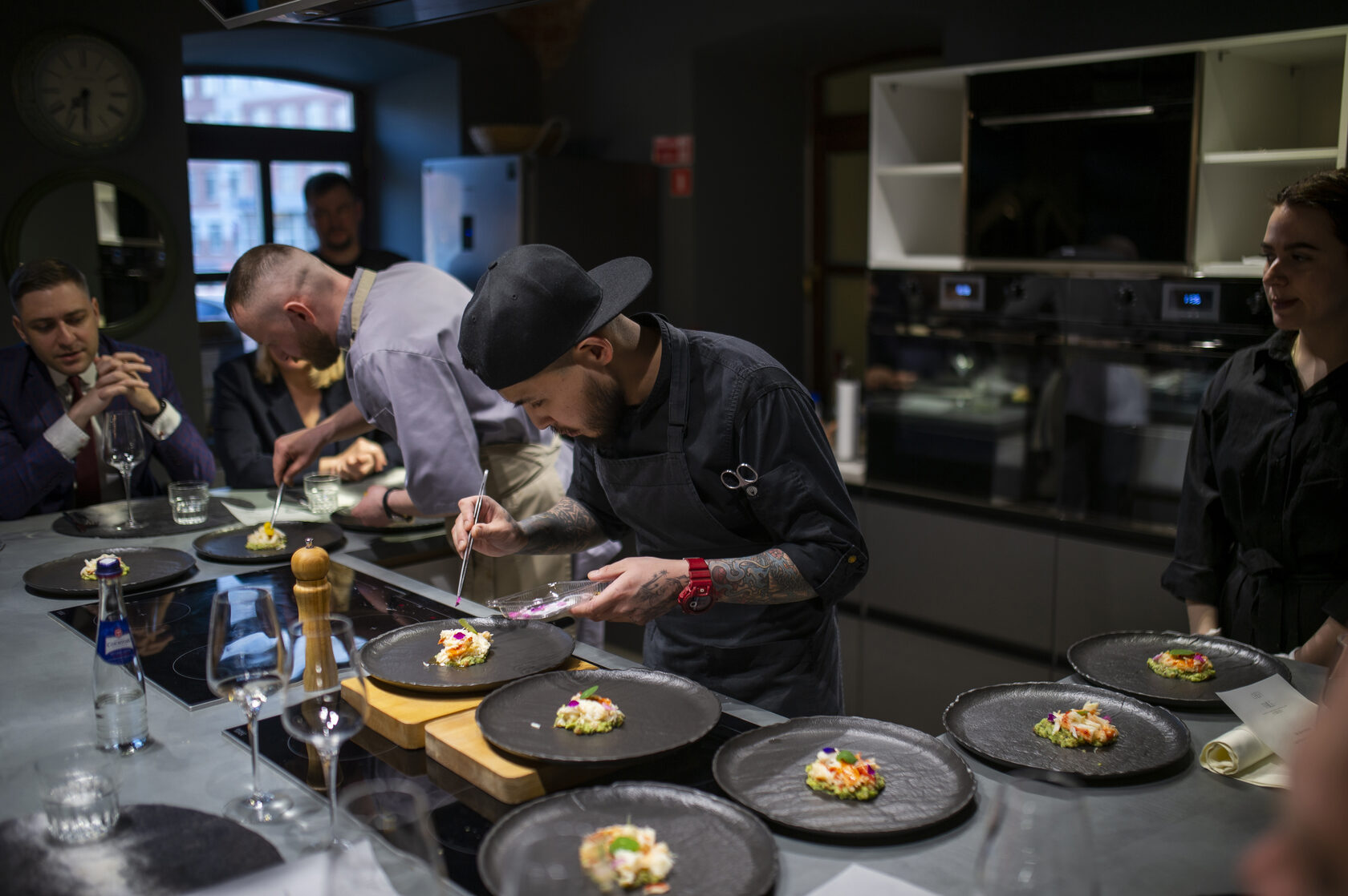 Студия вилка. Кафе вилка ижевск. Кулинарная студия вилка ижевск. Кулинарная студия вилка ижевск. Кулинарная студия вилка москва.