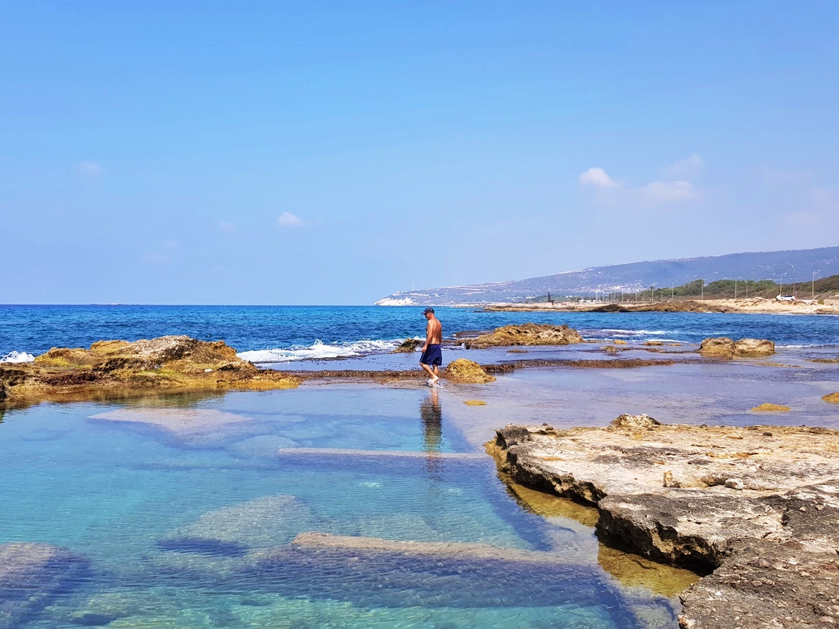 Ахзив - пляж, кемпинг и море удовольствия. Путешествия в Израиле.