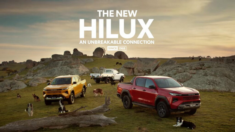 Toyota выпустила собак. Рекламные регуляторы в ужасе