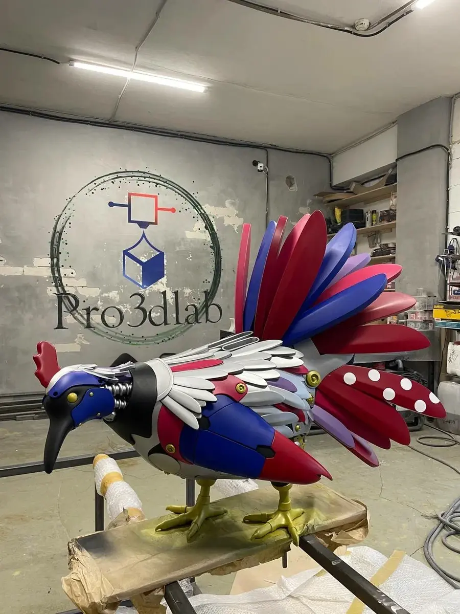 Птица с расправленным хвостом — ракурс 1. Работа PRO3DLAB.