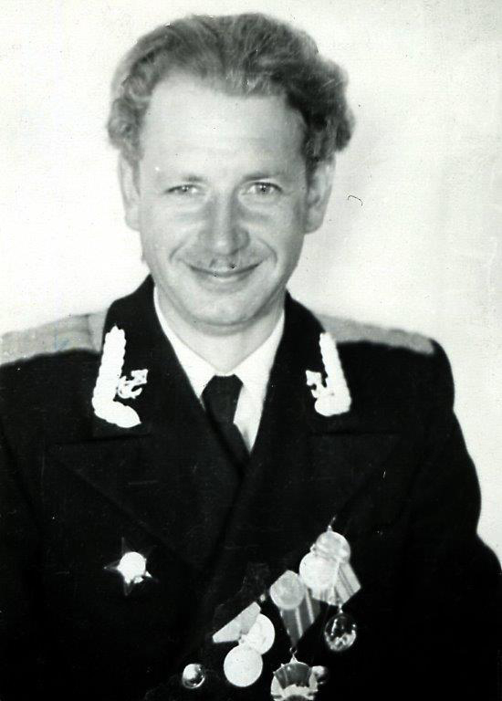 Старший лейтенант Рюрик Тушкин