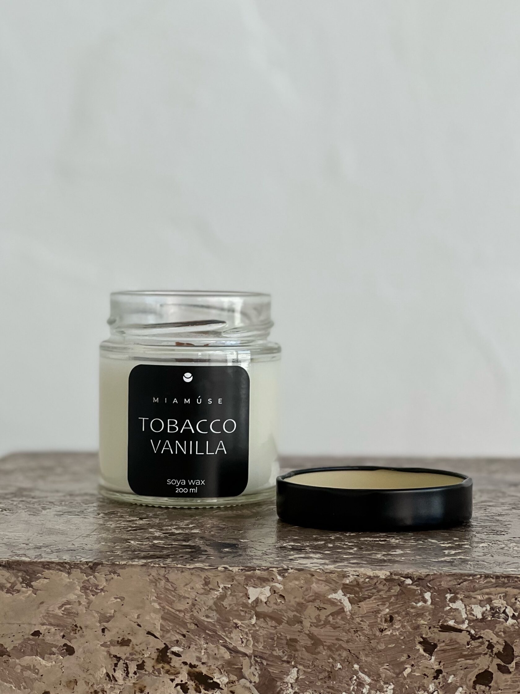 Vanilla tobacco записи. Аромат для дома с палочками. Ванила и дарк какао. Наполнитель для диффузора lacrosse. Табак и ваниль.