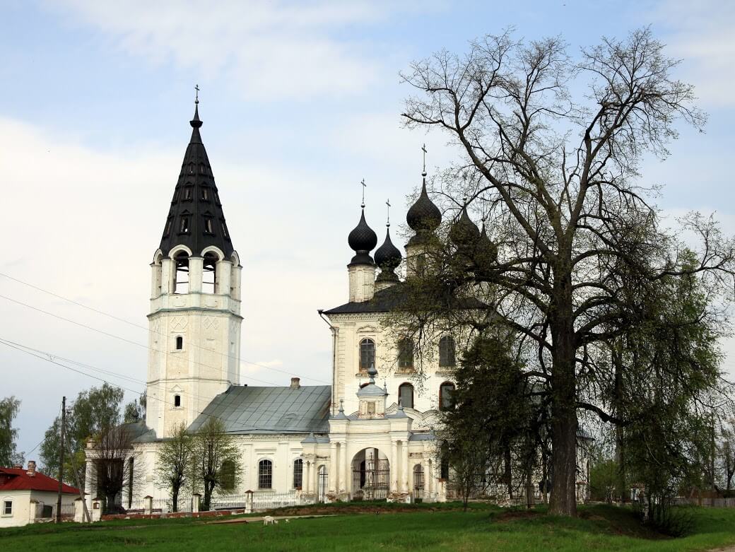 Красное ивановская область. Знаменская Церковь (красное село, Палехский район). Село красное Палехский район храм. Село красное Ивановская область Палехский район. Село красное Ивановская область храм.