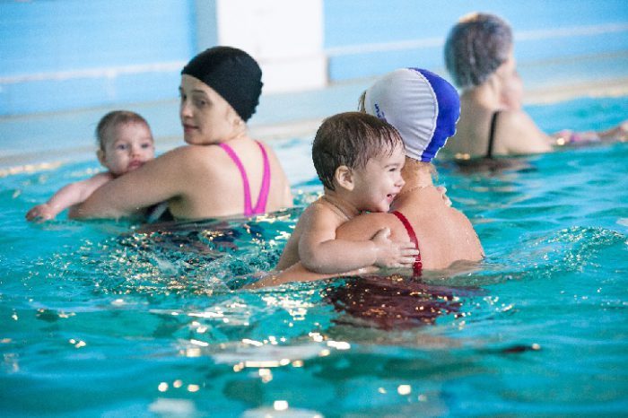 Подборка Инструкторских Видео Уроков с Занятий Плаванием в Бассейне с младенцами