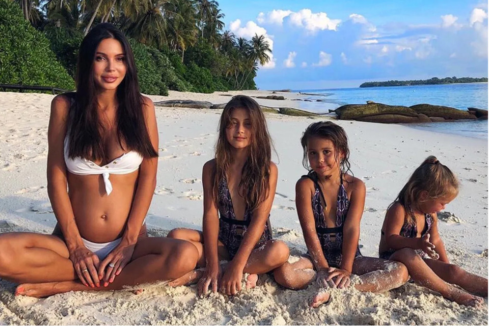 Почему многодетные звезды открыто говорят о материнстве