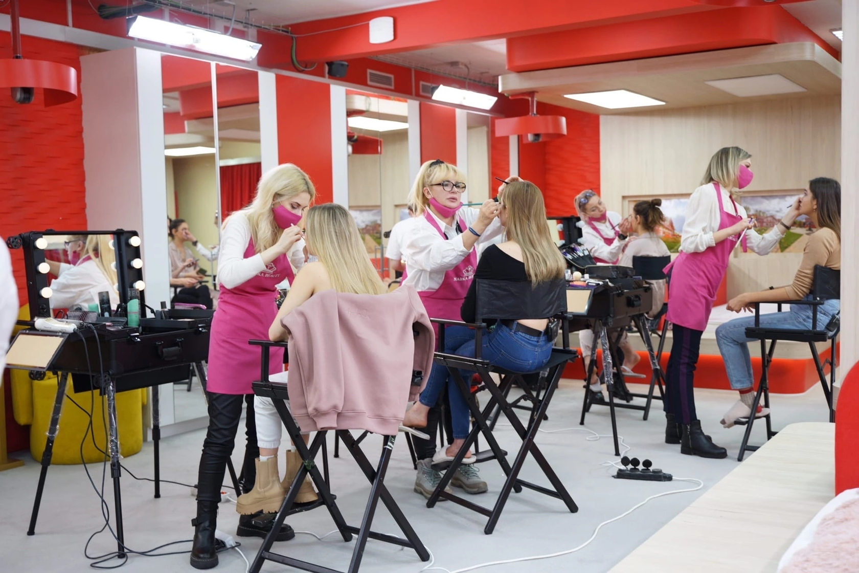 Beauty mark салон красоты. Омск ул маркса 18. Бьюти маркса. Карла маркса 102а красноярск. Бьюти маркса.