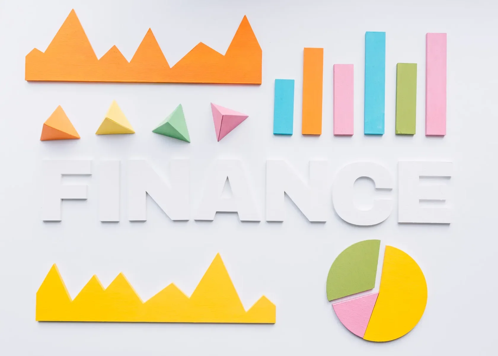 Надпись FINANCE