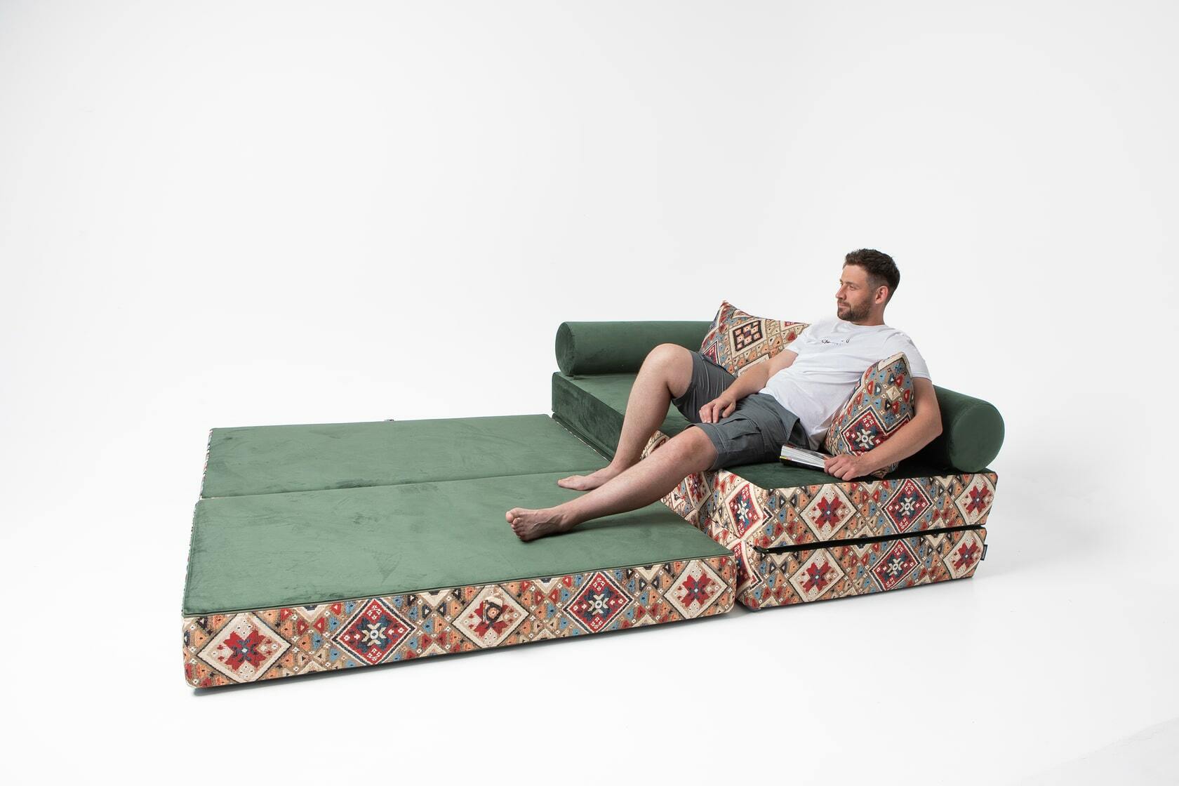 Модульный бескаркасный диван своими руками