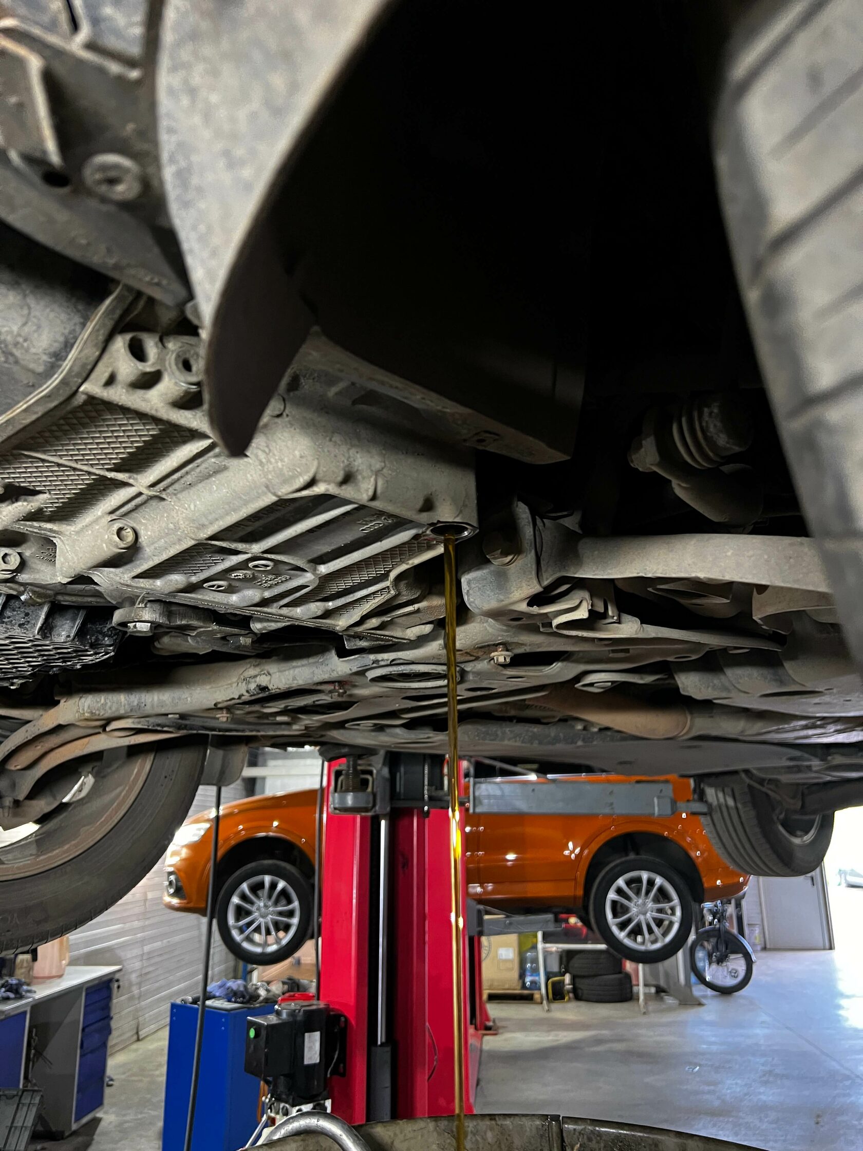 Слив масла из КПП Volkswagen