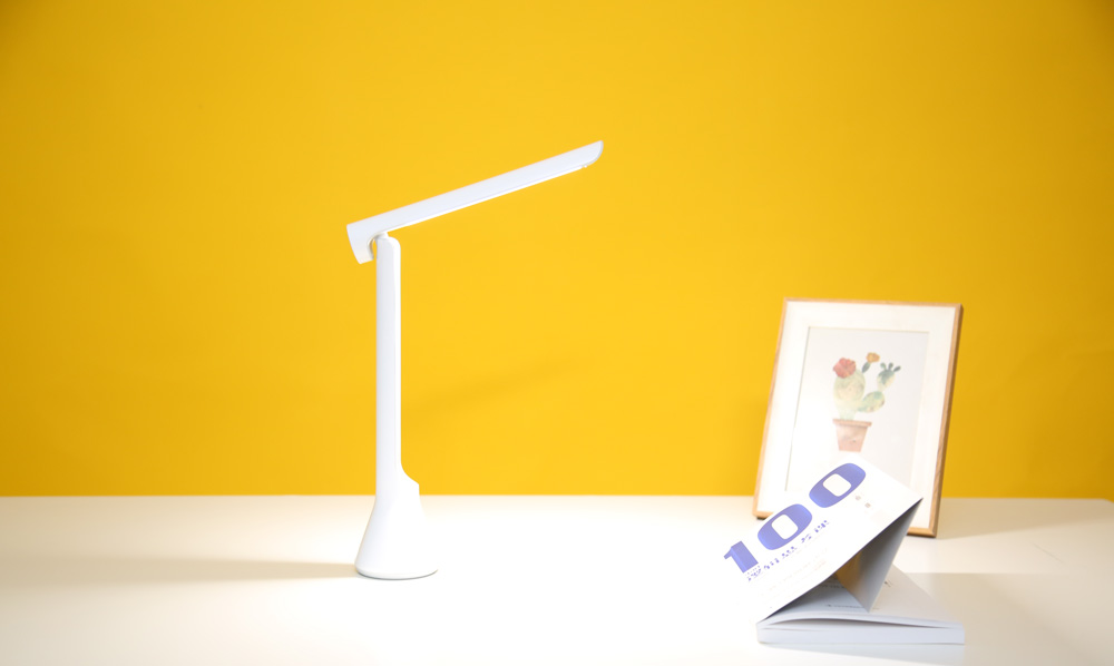 Xiaomi yeelight rechargeable folding desk lamp white yltd11yl обзор