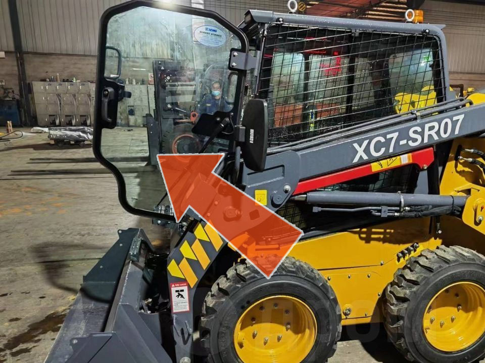 Стекло xcmg. Лобовое стекло xcmg lw500f. Xcmg zl50g лобовое стекло. Xcmg xc 978. Xcmg стекло лобовое.