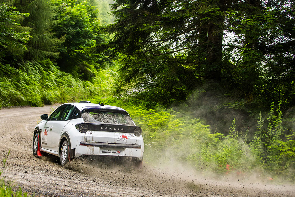 Мики Бьязьон, тесты Lancia Ypsilon Rally4