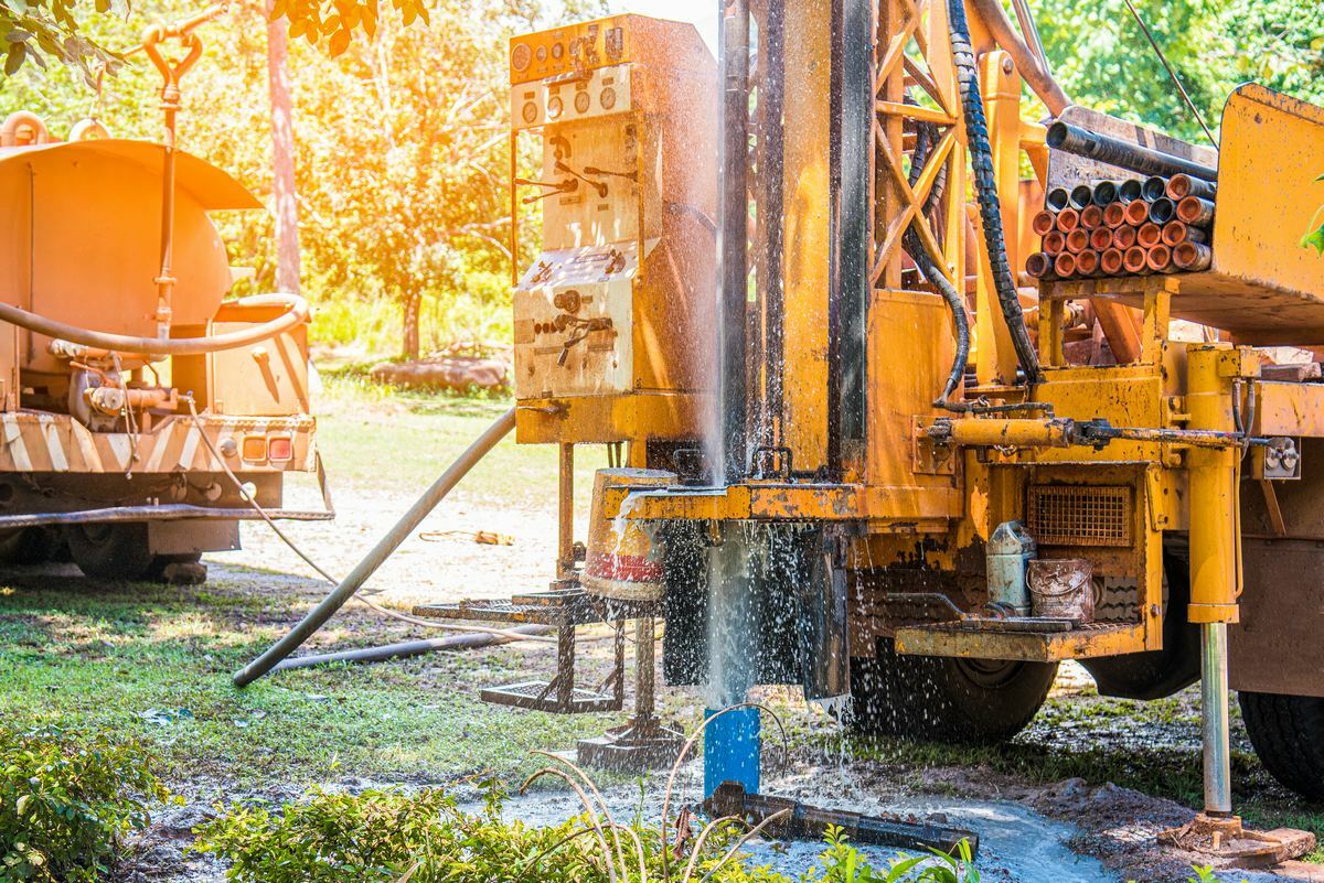 Бурение артезианских скважин на воду от 3000 руб.