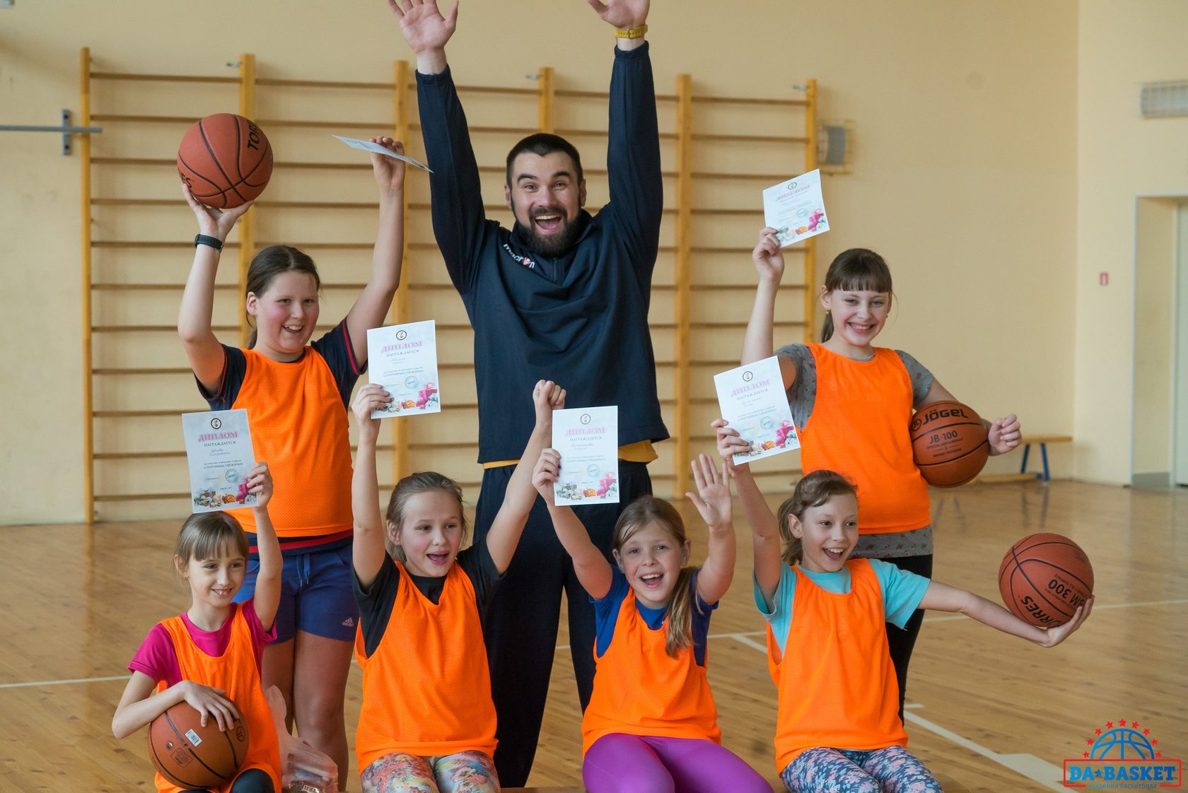 Команда 1 1 13. Академия баскетбола DABASKET. DABASKET Омск. Омск Академия баскетбола. Спортивные секции в школе.