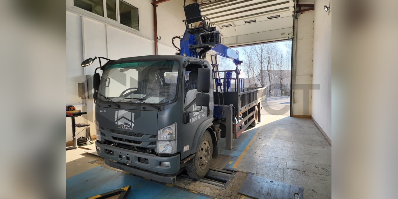 Фото ISUZU ELF № 1