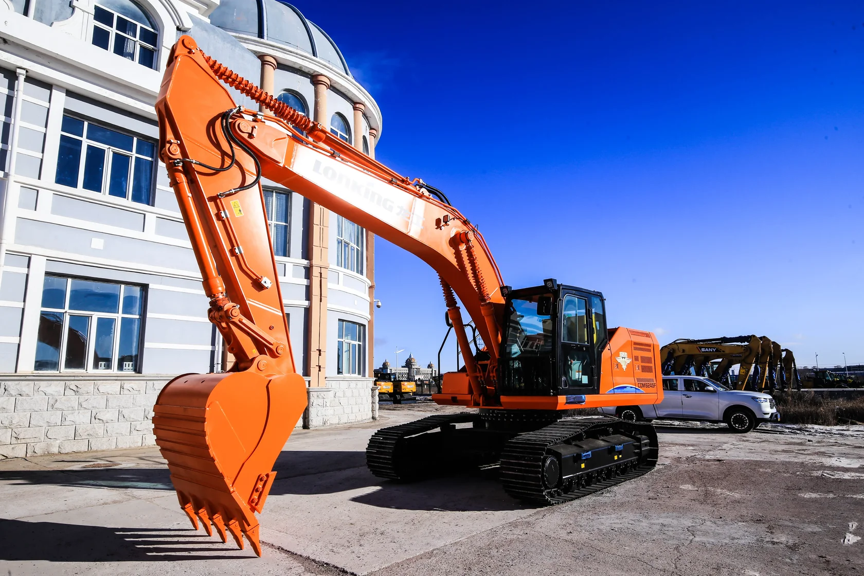 Гусеничный экскаватор LONKING CDM 6245F