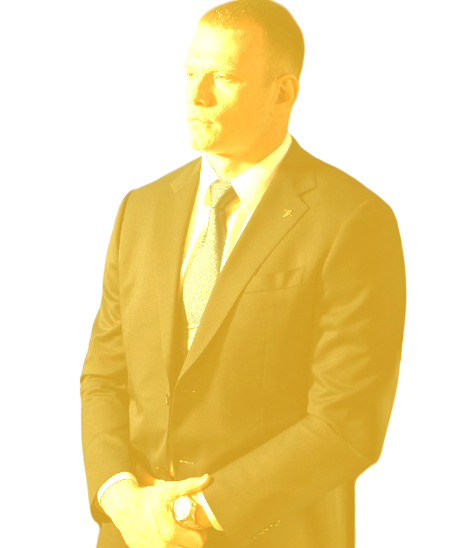 ведущий Сергей