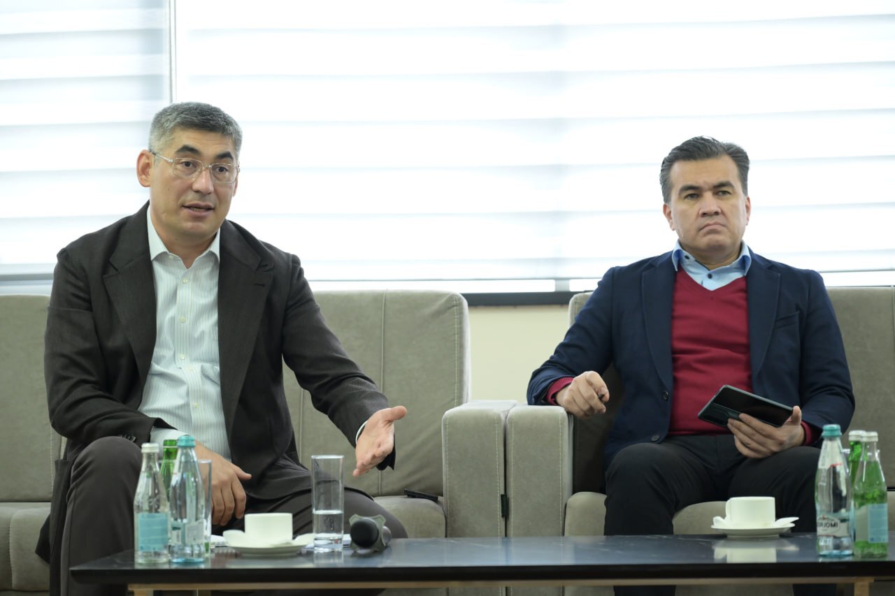 Urban Development in Tashkent: Bloom Arch Insights