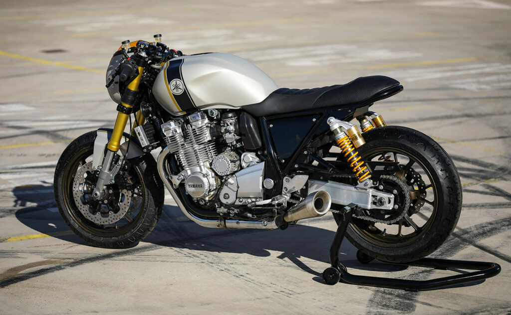 🏍Yamaha XJR - цена, технические характеристики и фото дорожного мотоцикла